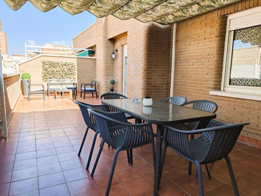 Apartamentos Turisticos Seviro Madrid Eksteriør billede