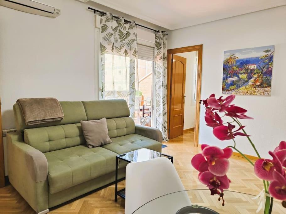 Apartamentos Turisticos Seviro Madrid Eksteriør billede