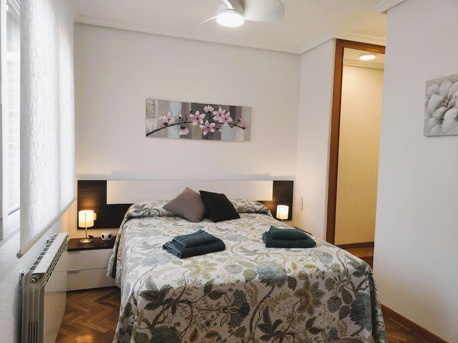 Apartamentos Turisticos Seviro Madrid Eksteriør billede